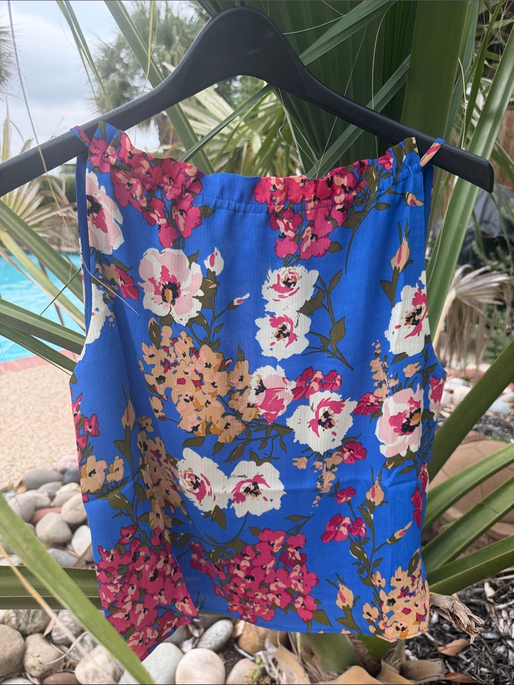 Women’s Bright Blue Floral Top by Inmood - Size Small - NWT